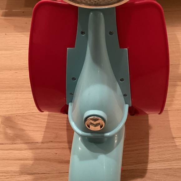 Our Generation Doll + Bike Scooter Like New - Picture 5 of 8